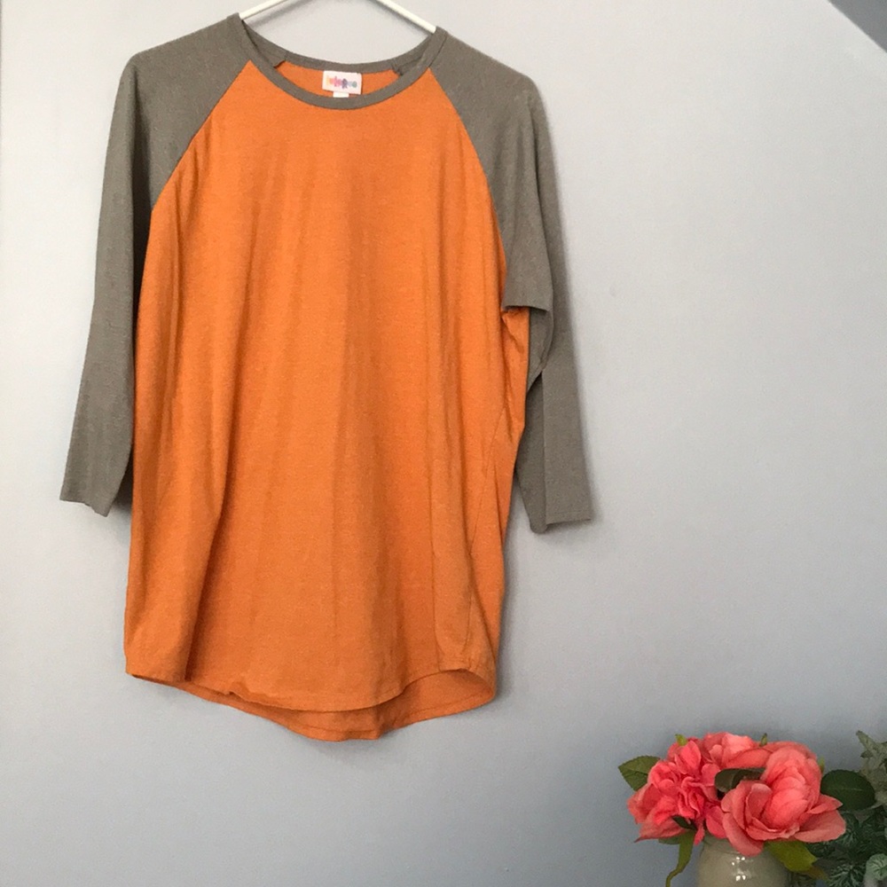 LulaRoe Tee